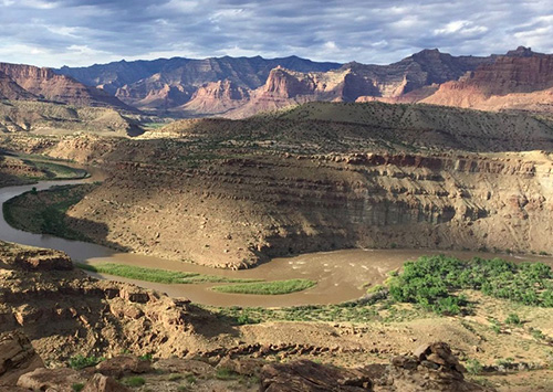 Gray Canyon in the foreground and Desolation Canyon in the background; Green River.