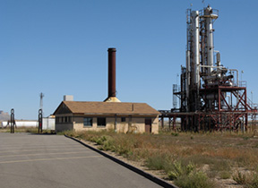 Previous Green River Refinery (now bankrupt)